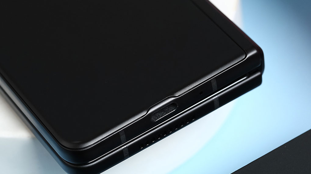 Samsung Galaxy Z Fold3 5G | Khả năng sạc nhanh 25 W và sạc không dây